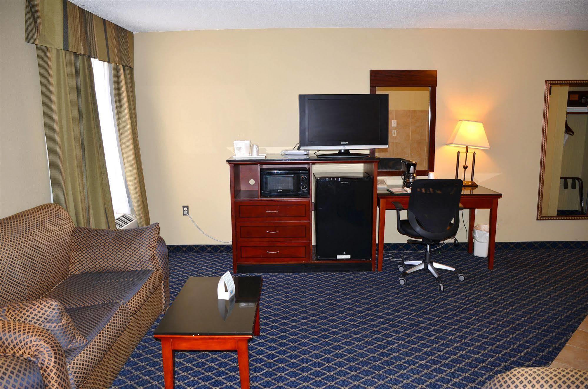 Red Roof Inn Washington, Nc Extérieur photo